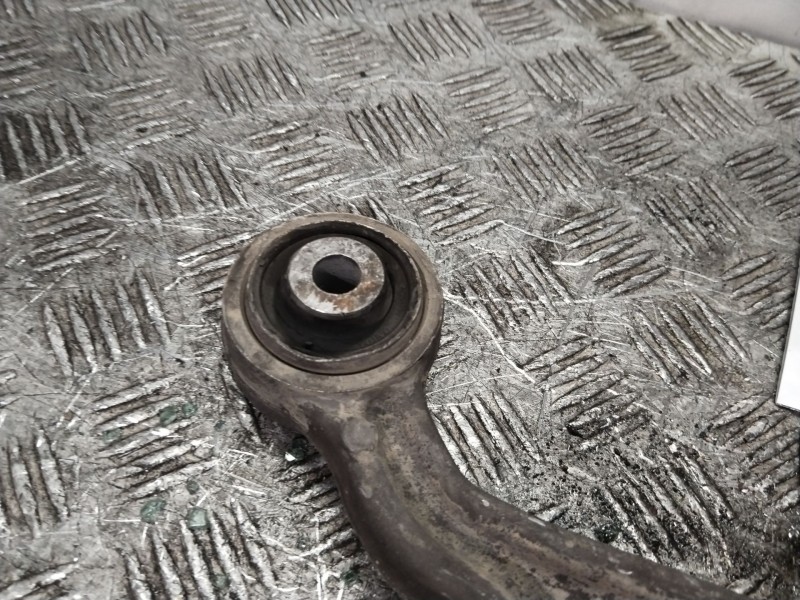 Recambio de brazo suspension inferior delantero izquierdo para volvo s60 berlina d5 referencia OEM IAM 31387925  