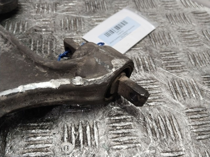 Recambio de brazo suspension inferior delantero izquierdo para volvo s60 berlina d5 referencia OEM IAM 31387925  