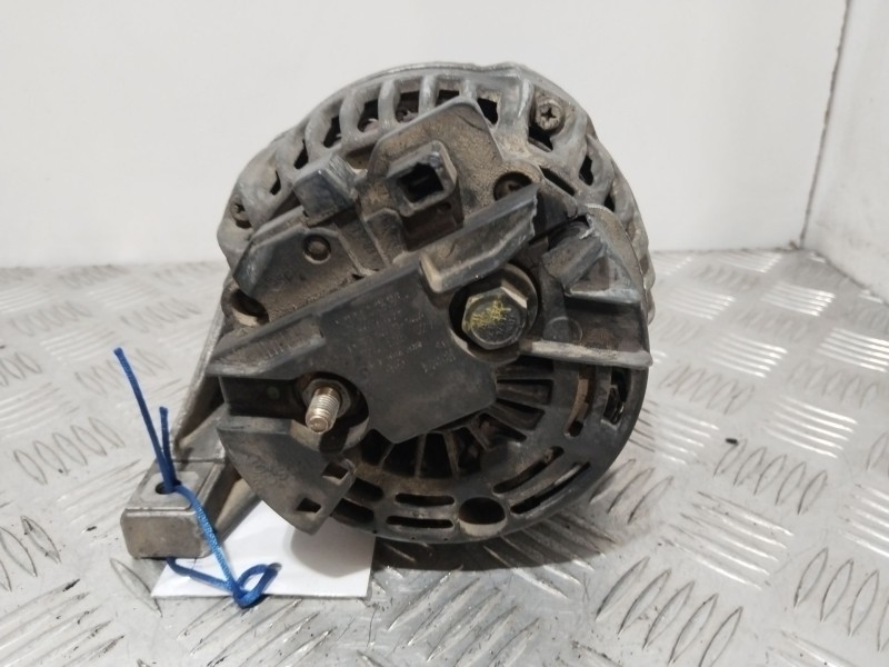 Recambio de alternador para volvo xc70 d5 awd kinetic referencia OEM IAM 8676498  