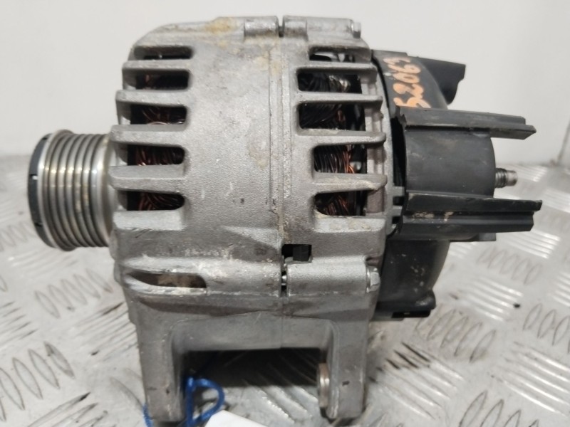 Recambio de alternador para dacia duster (hm_) 1.5 dci 115 (hmad) referencia OEM IAM 231006293R  