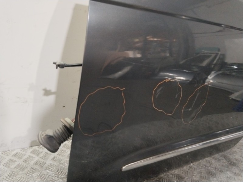 Recambio de puerta delantera izquierda para ssangyong rodius i 2.7 xdi referencia OEM IAM   