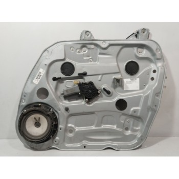 ELEVALUNAS DELANTERO DERECHO 824801D230 