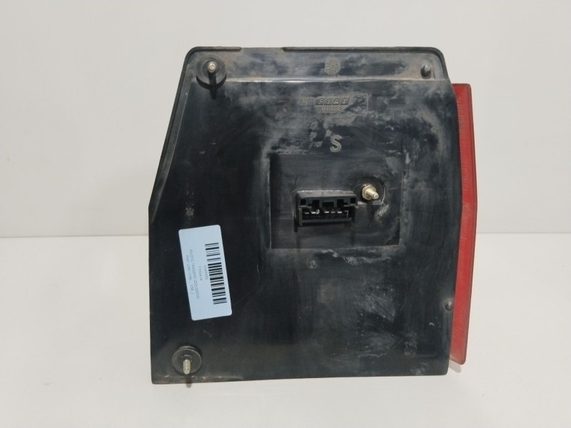 Recambio de piloto trasero izquierdo para fiat uno (146_, 158_) 45 0.9 referencia OEM IAM 7700414  