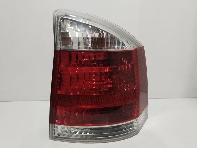 Recambio de piloto trasero derecho para opel vectra c (z02) 1.9 cdti (f69) referencia OEM IAM 93174904  