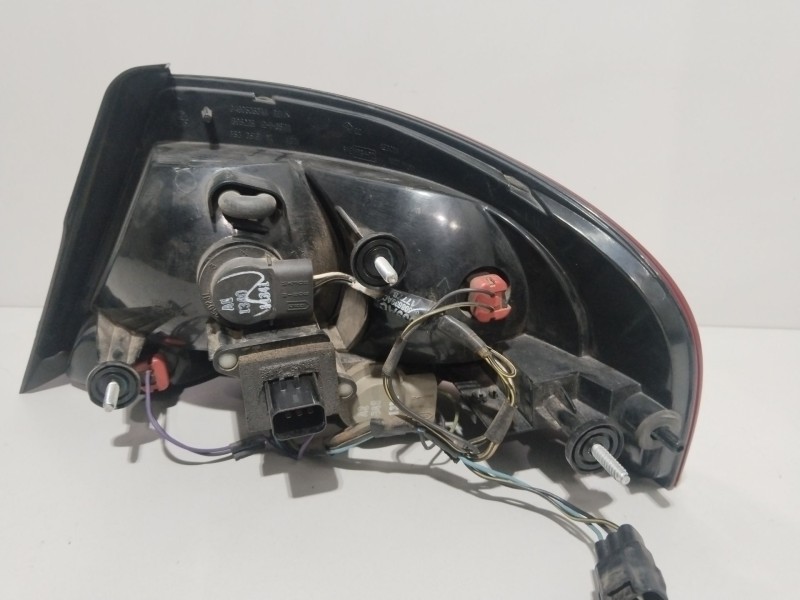 Recambio de piloto trasero izquierdo para chrysler sebring (jr) 2.0 referencia OEM IAM 04805353AA  