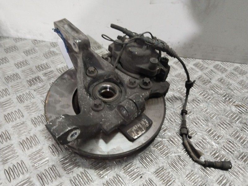 Recambio de mangueta delantera izquierda para opel vectra c (z02) 1.9 cdti (f69) referencia OEM IAM 364696  