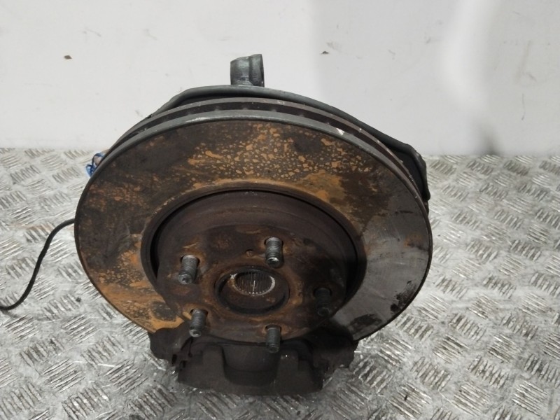 Recambio de mangueta delantera izquierda para toyota auris (_e15_) 2.0 d-4d (ade150_) referencia OEM IAM 4321202170  