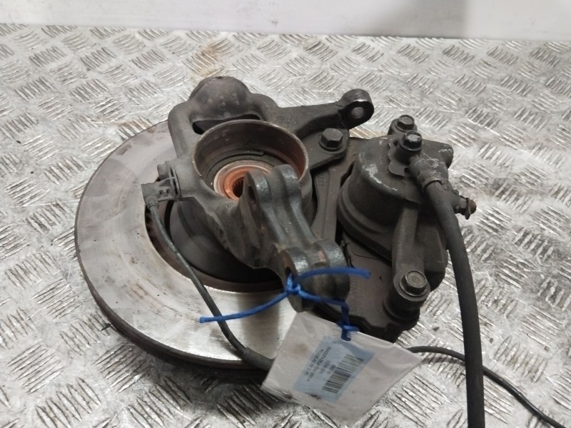 Recambio de mangueta delantera derecha para hyundai accent iii (mc) 1.5 crdi gls referencia OEM IAM 517161E100  