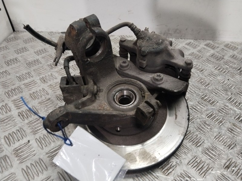 Recambio de mangueta delantera izquierda para citroën xsara picasso (n68) 2.0 hdi referencia OEM IAM 364654  