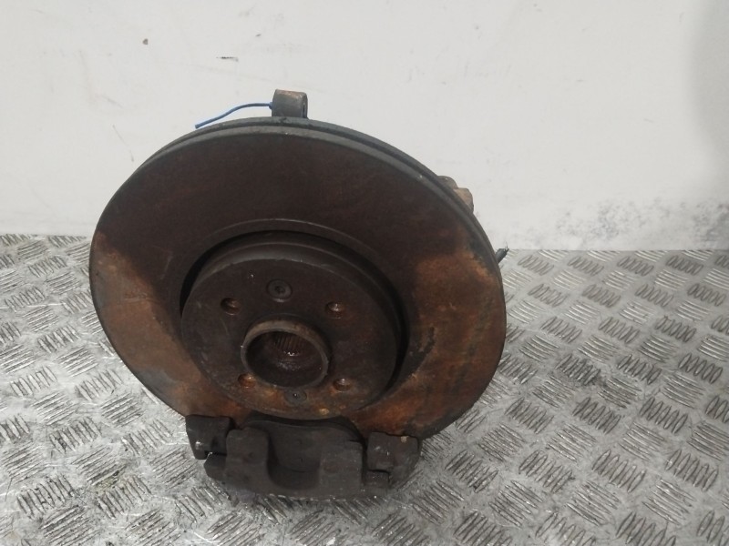 Recambio de mangueta delantera derecha para renault grand scenic jmk4 referencia OEM IAM 8200297033   Recambio de mangueta delantera derecha para renault grand scenic jmk4 referencia OEM IAM 8200297033