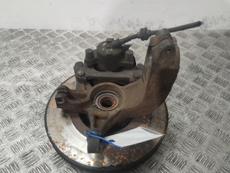 Recambio de mangueta delantera derecha para renault grand scenic jmk4 referencia OEM IAM 8200297033   Recambio de mangueta delantera derecha para renault grand scenic jmk4 referencia OEM IAM 8200297033