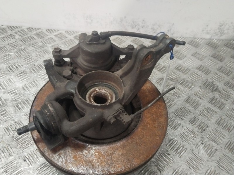 Recambio de mangueta delantera derecha para hyundai i30 (fd) 1.4 referencia OEM IAM 517162R000  