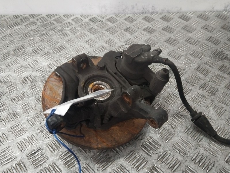 Recambio de mangueta delantera derecha para fiat punto furgoneta/hatchback (188_) 1.2 60 referencia OEM IAM 46528901   Recambio de mangueta delantera derecha para fiat punto furgoneta/hatchback (188_) 1.2 60 referencia OEM IAM 46528901