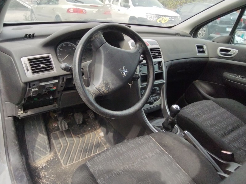 peugeot 307 (3a/c) del año 2001