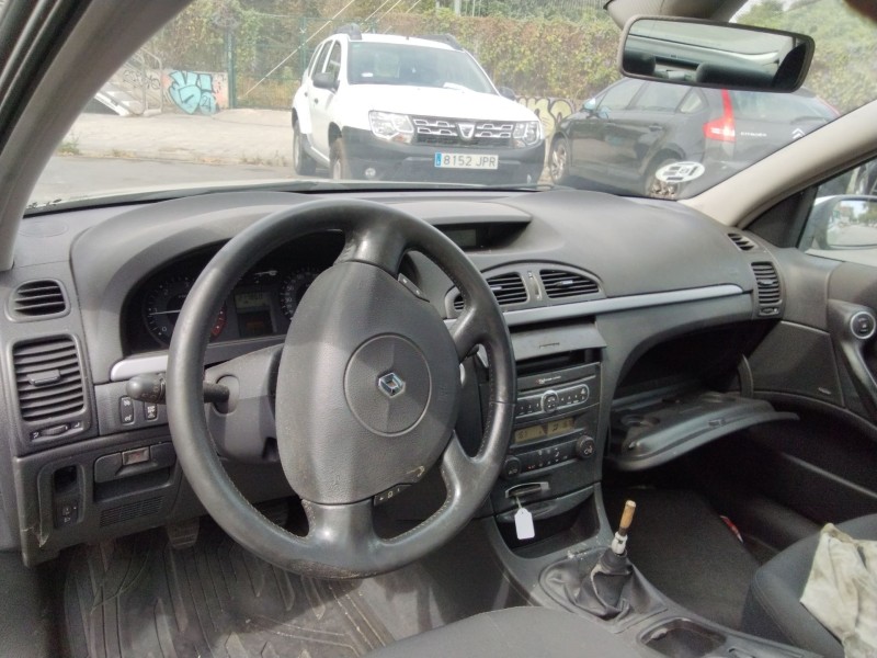 renault laguna ii (bg0/1_) del año 2001 renault laguna ii (bg0/1_) del año 2001