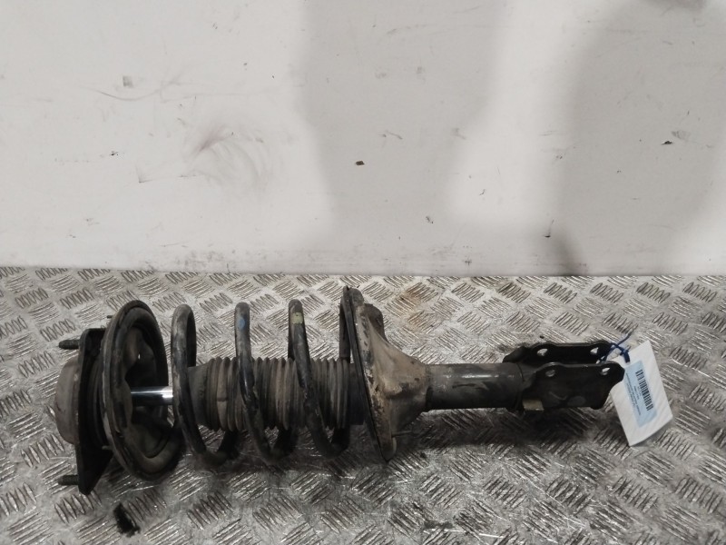 Recambio de amortiguador delantero derecho para hyundai matrix (fc) 1.5 crdi referencia OEM IAM 5466117500  