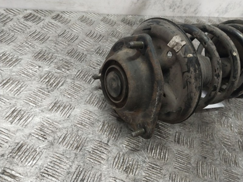 Recambio de amortiguador delantero derecho para hyundai matrix (fc) 1.5 crdi referencia OEM IAM 5466117600  