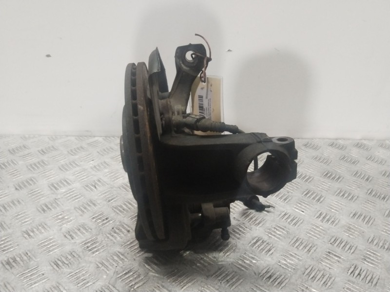 Recambio de mangueta delantera derecha para volkswagen golf iv variant (1j5) 2.0 referencia OEM IAM 1J0407256N   Recambio de mangueta delantera derecha para volkswagen golf iv variant (1j5) 2.0 referencia OEM IAM 1J0407256N