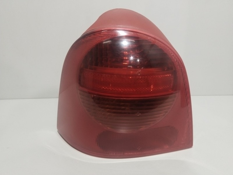 Recambio de piloto trasero izquierdo para renault twingo i (c06_) 1.2 (c066, c068) referencia OEM IAM 7700426319  