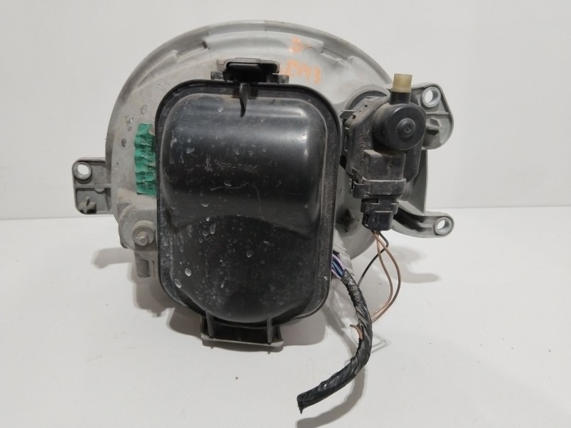 Recambio de faro derecho para renault twingo i (c06_) 1.2 (c066, c068) referencia OEM IAM 8200022890C  
