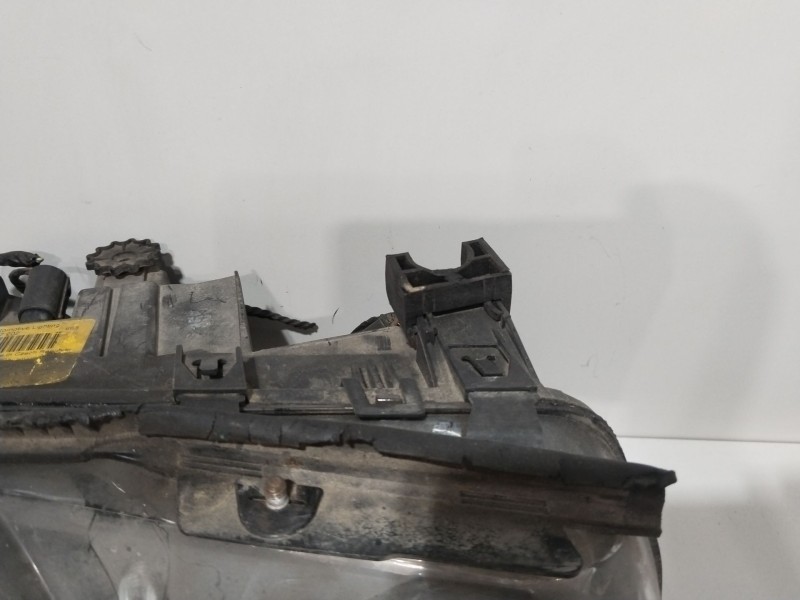 Recambio de faro derecho para bmw 3 compact (e46) 316 ti referencia OEM IAM 0301187202  