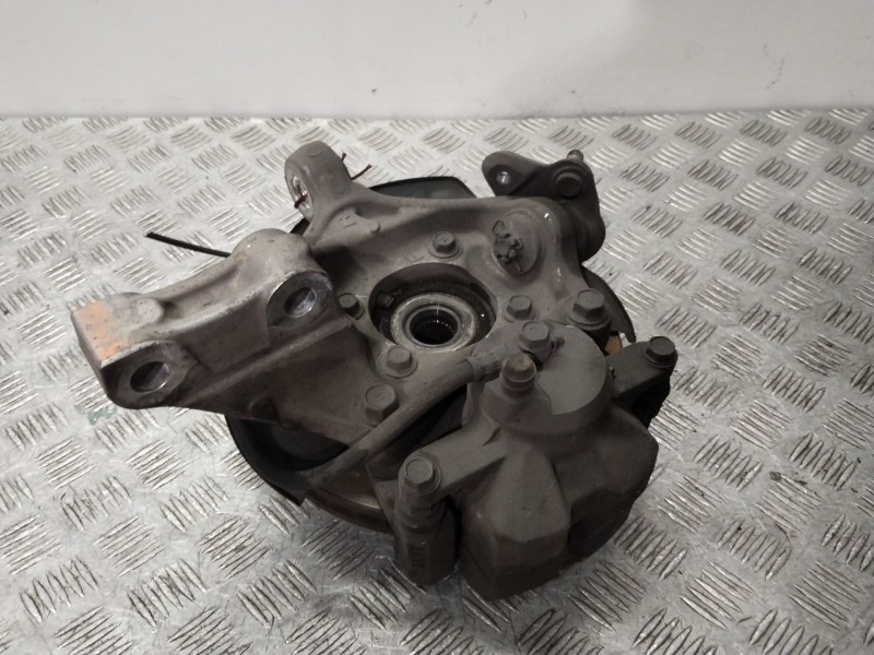 Recambio de mangueta delantera derecha para lexus ct (zwa10_) 200h (zwa10_) referencia OEM IAM 4320147030  