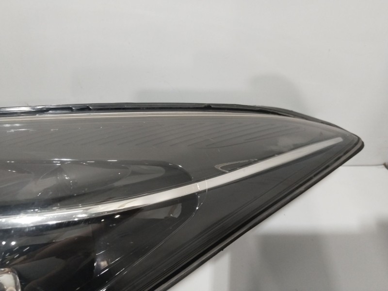 Recambio de faro izquierdo para hyundai i40 i (vf) 1.7 crdi referencia OEM IAM 921013Z300  