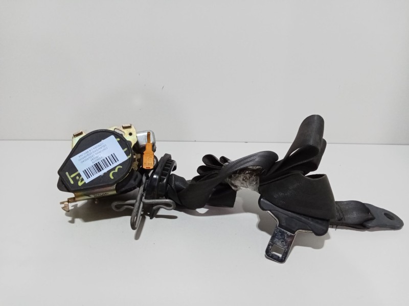 Recambio de cinturon seguridad delantero izquierdo para citroën c4 berlina exclusive referencia OEM IAM 6180147  