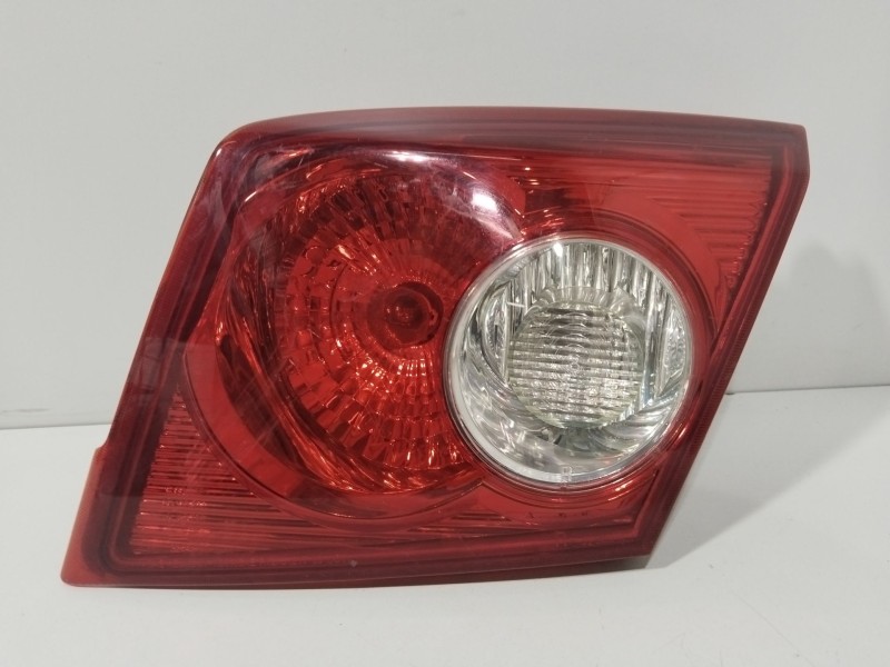 Recambio de piloto porton trasero derecho para chevrolet lacetti (j200) 2.0 d referencia OEM IAM 96551217   Recambio de piloto porton trasero derecho para chevrolet lacetti (j200) 2.0 d referencia OEM IAM 96551217