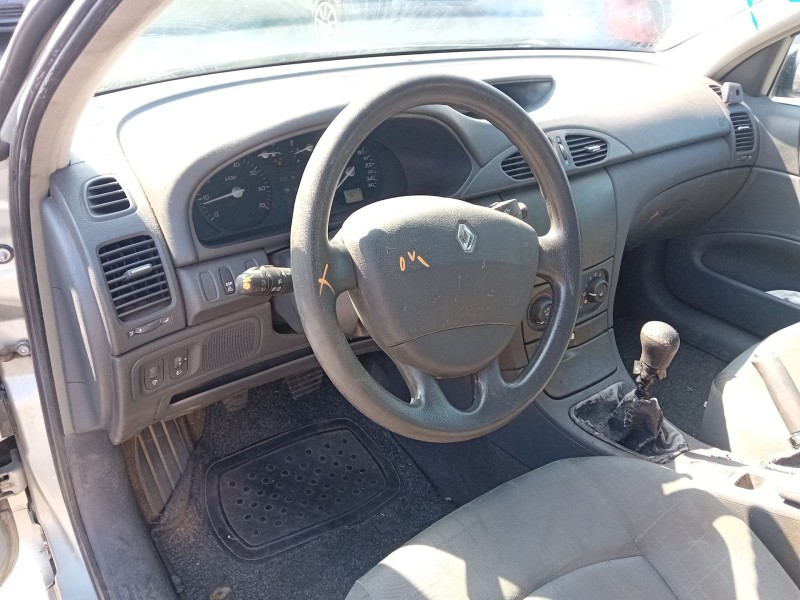 renault laguna ii (bg0/1_) del año 2003