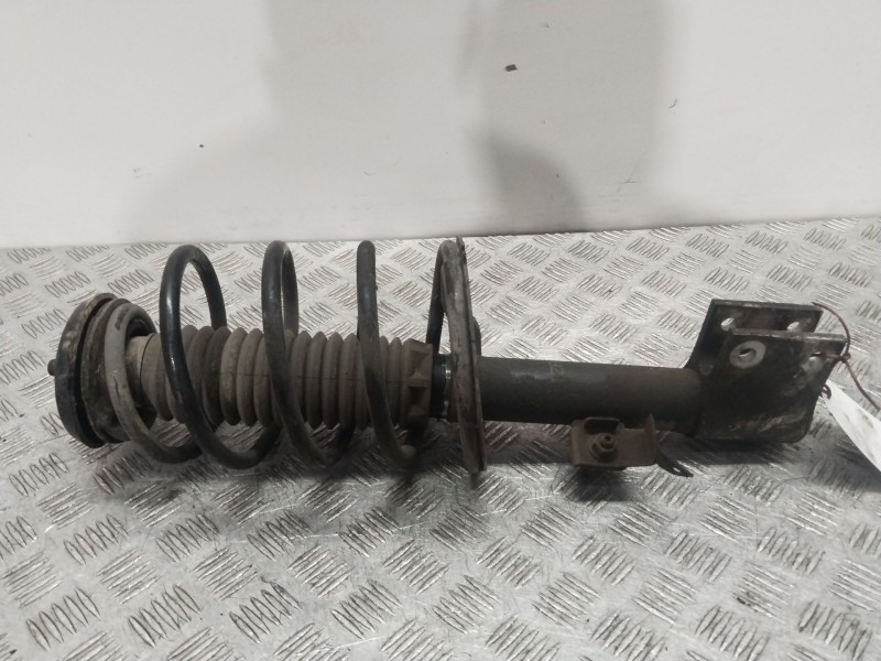 Recambio de amortiguador delantero derecho para peugeot 307 (s1) xs referencia OEM IAM 5202CZ  