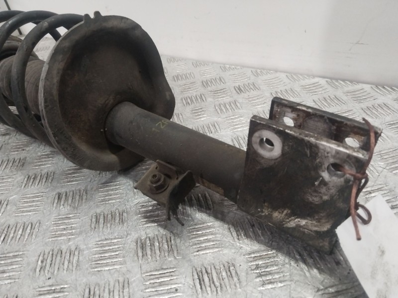 Recambio de amortiguador delantero derecho para peugeot 307 (s1) xs referencia OEM IAM 5202CZ  