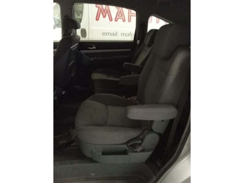 ssangyong rodius i del año 2011