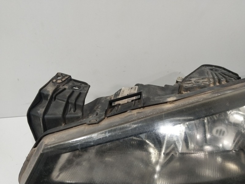 Recambio de faro izquierdo para renault laguna ii (bg0/1_) 1.9 dci (bg0e) referencia OEM IAM 8200481196  