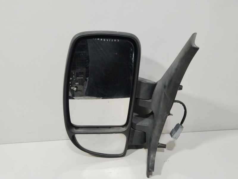 Recambio de retrovisor izquierdo para nissan interstar furgoneta (x70) dci 120 referencia OEM IAM 9630200QAF  ELECTRICO
