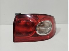 Recambio de piloto trasero derecho para renault laguna ii (bg0/1_) 1.9 dci (bg0e) referencia OEM IAM 8200002474
