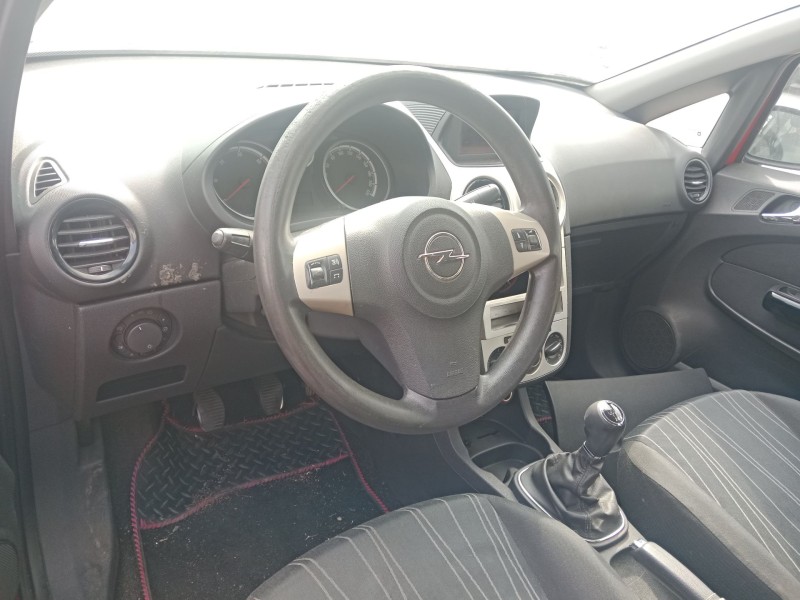 opel corsa d (s07) del año 2007