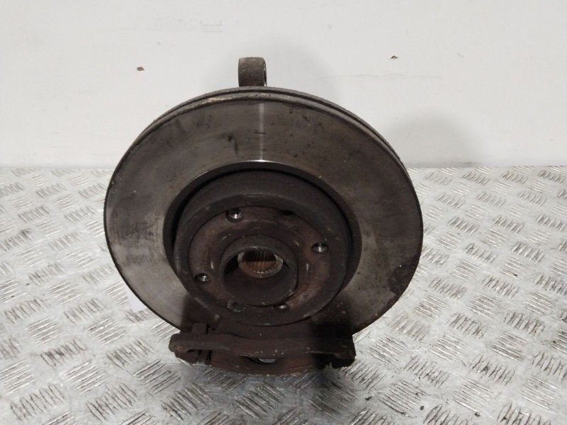 Recambio de mangueta delantera derecha para nissan micra iii (k12) 1.2 16v referencia OEM IAM 40014AX600  