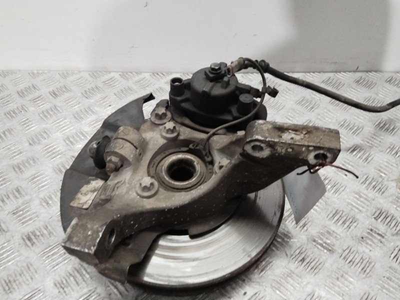 Recambio de mangueta delantera derecha para toyota yaris (_p9_) 1.4 d-4d (nlp90_) referencia OEM IAM 432110D130  