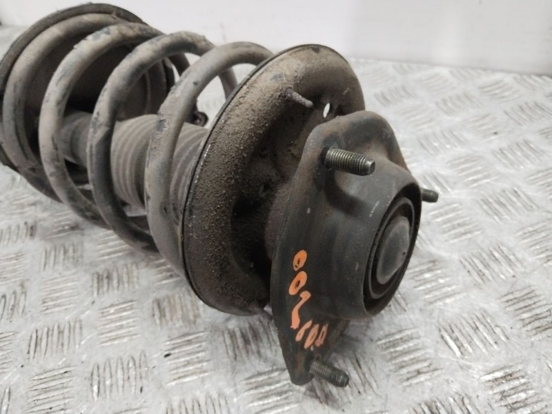 Recambio de amortiguador delantero derecho para hyundai elantra (xd) 2.0 crdi comfort (5-ptas.) referencia OEM IAM 546612D100  