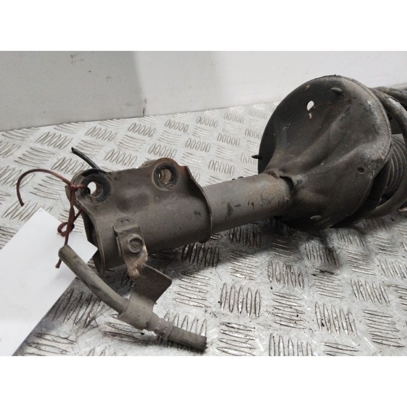 Recambio de amortiguador delantero derecho para hyundai elantra (xd) 2.0 crdi comfort (5-ptas.) referencia OEM IAM 546612D100  