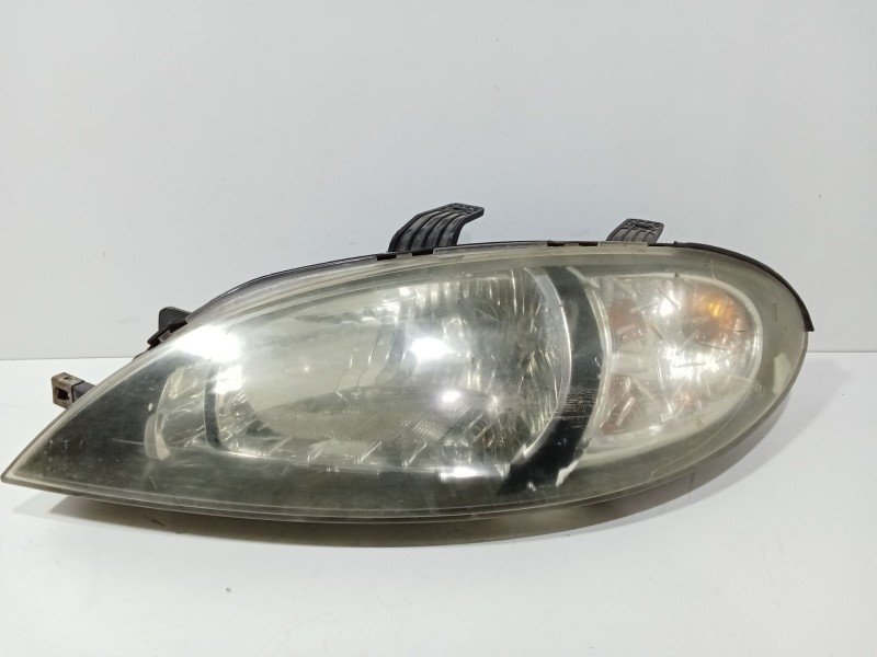 Recambio de faro izquierdo para chevrolet lacetti (j200) 2.0 d referencia OEM IAM 96458811  