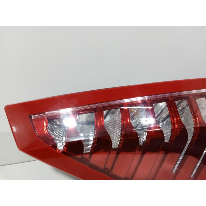 Recambio de piloto trasero izquierdo para renault scénic iii (jz0/1_) 1.4 16v (jz0f, jz1v) referencia OEM IAM   