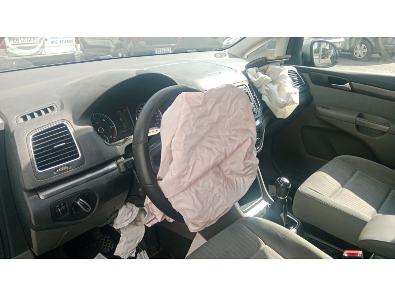 seat alhambra (710, 711) del año 2012