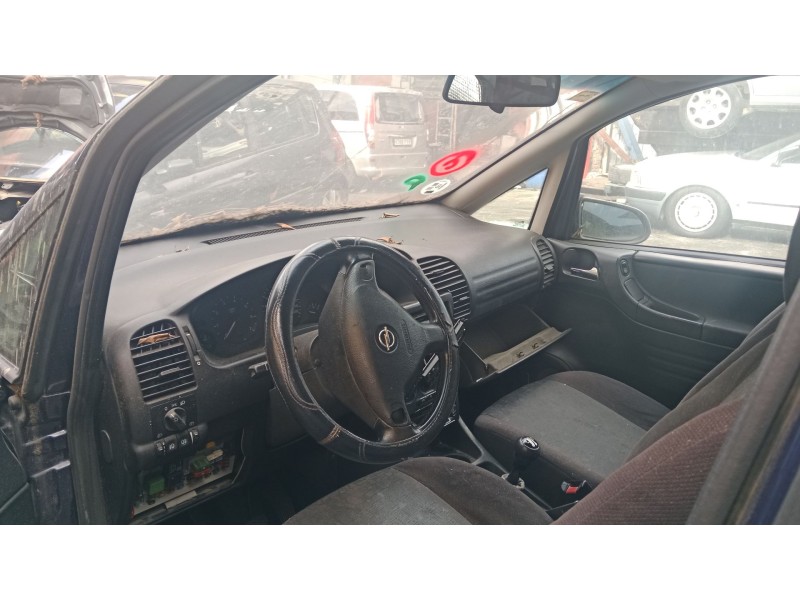 opel zafira a monospace (t98) del año 2001