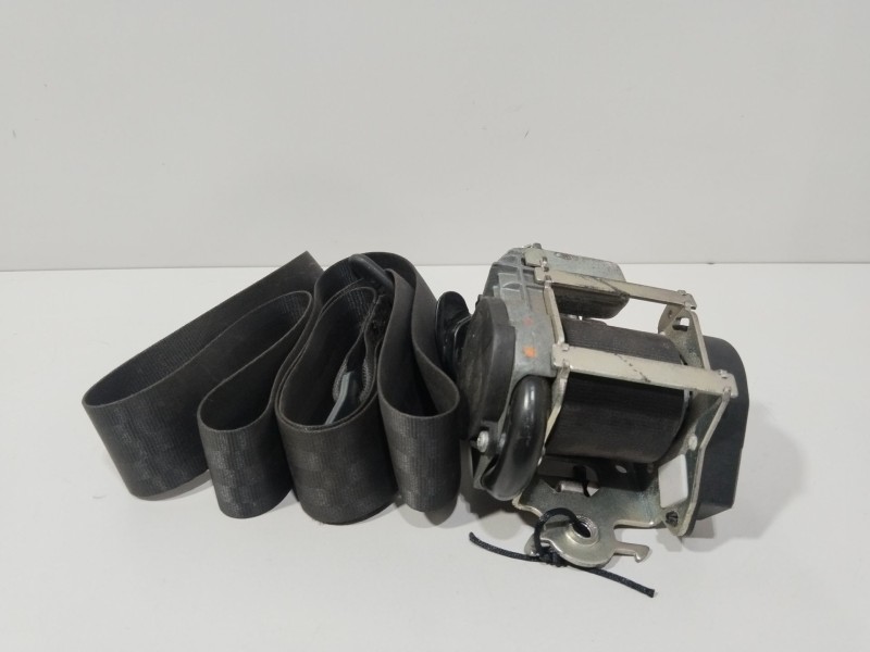 Recambio de cinturon seguridad delantero derecho para citroën c4 berlina collection referencia OEM IAM 040066  