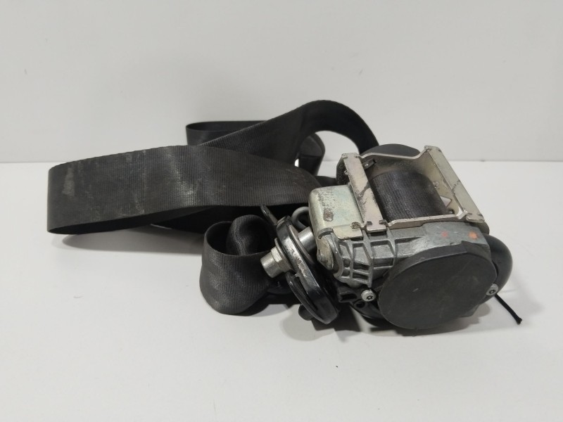 Recambio de cinturon seguridad delantero derecho para citroën c4 berlina collection referencia OEM IAM 040066  