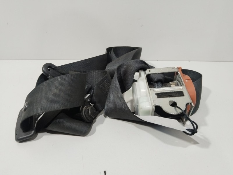 Recambio de cinturon seguridad trasero izquierdo para nissan almera (n16/e) acenta referencia OEM IAM 88845BM400  