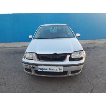 VOLKSWAGEN POLO BERLINA (6N2)