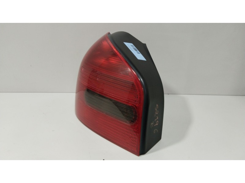 Recambio de piloto trasero izquierdo para audi a3 (8l1) 1.8 referencia OEM IAM   